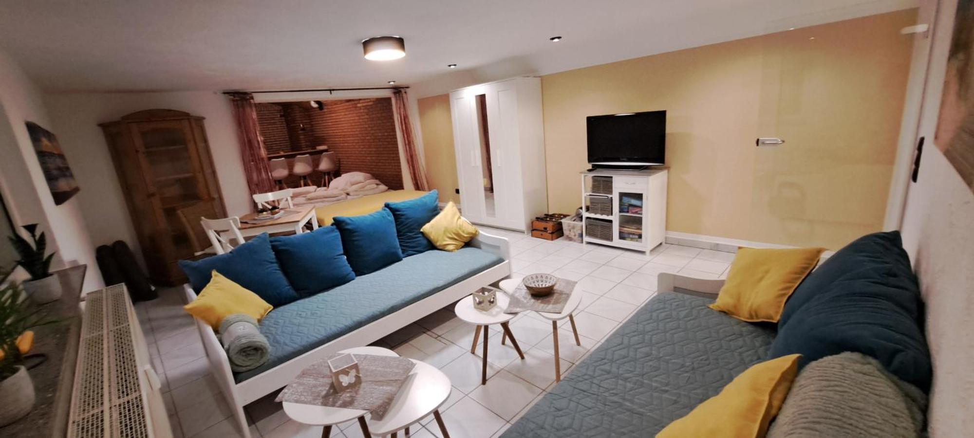 Private 1-2,5 -Zimmer-Wohnung Mit Terrasse Цюлпих Екстериор снимка
