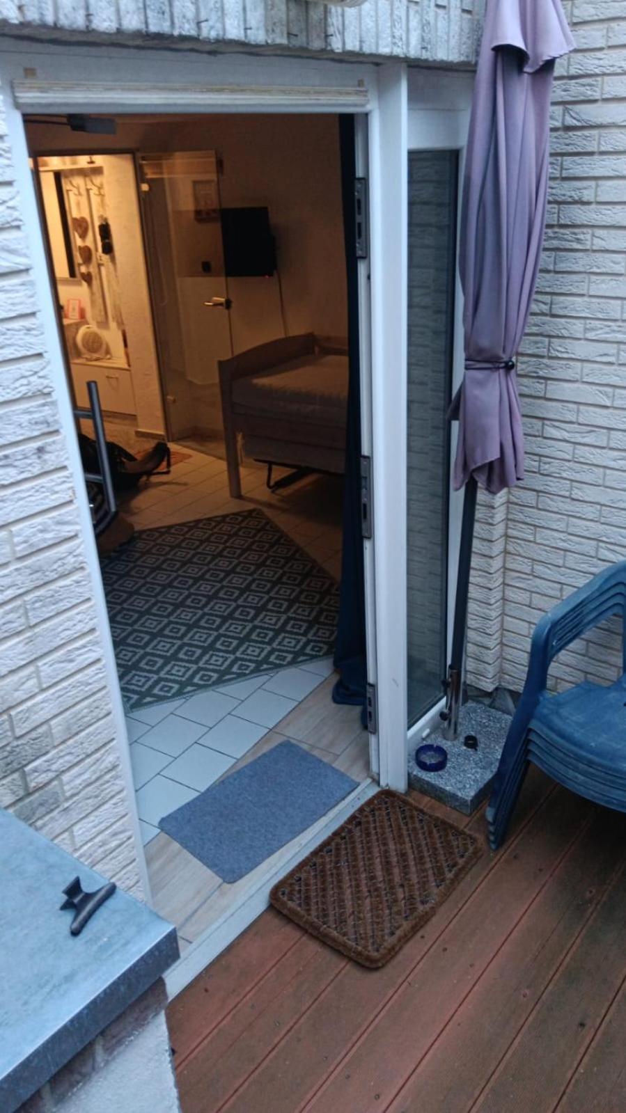 Private 1-2,5 -Zimmer-Wohnung Mit Terrasse Цюлпих Екстериор снимка